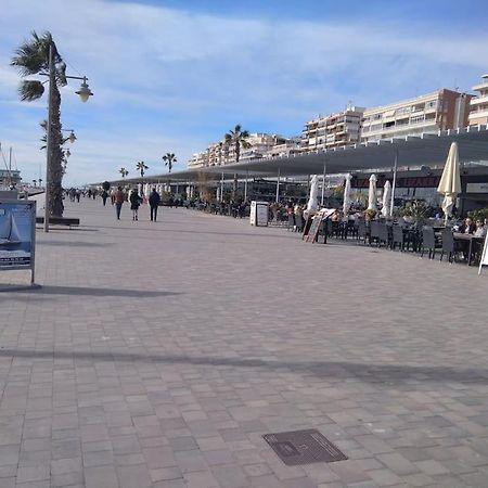 Apto Con Terraza Y 2 Dormitorios. 600 Megas Wifi. Santa Pola Eksteriør billede