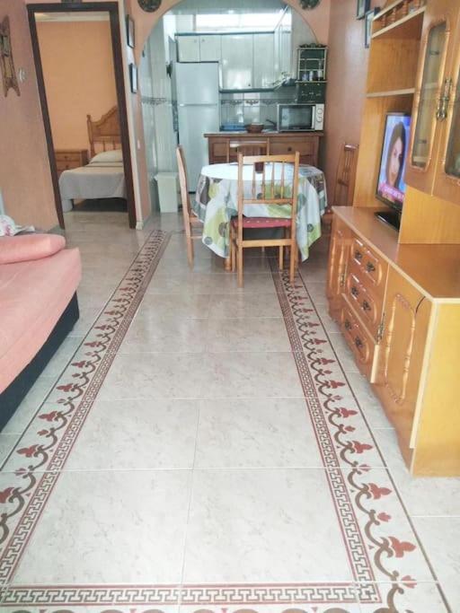 Apto Con Terraza Y 2 Dormitorios. 600 Megas Wifi. Santa Pola Eksteriør billede